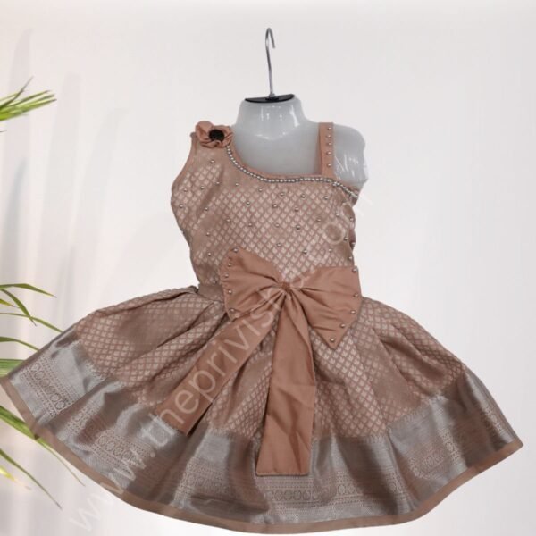 Privisha Soft Silk Gown Combo Set - Copper