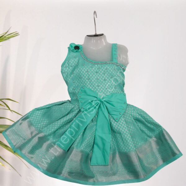 Privisha Soft Silk Gown Combo Set - Elegance Green
