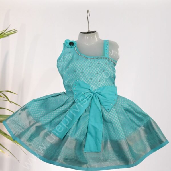 Privisha Soft Silk Gown Combo Set - Peacock Blue