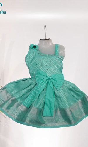 Privisha-Soft-Silk-Gown-Combo-Set-Elegance-Green-2.jpg